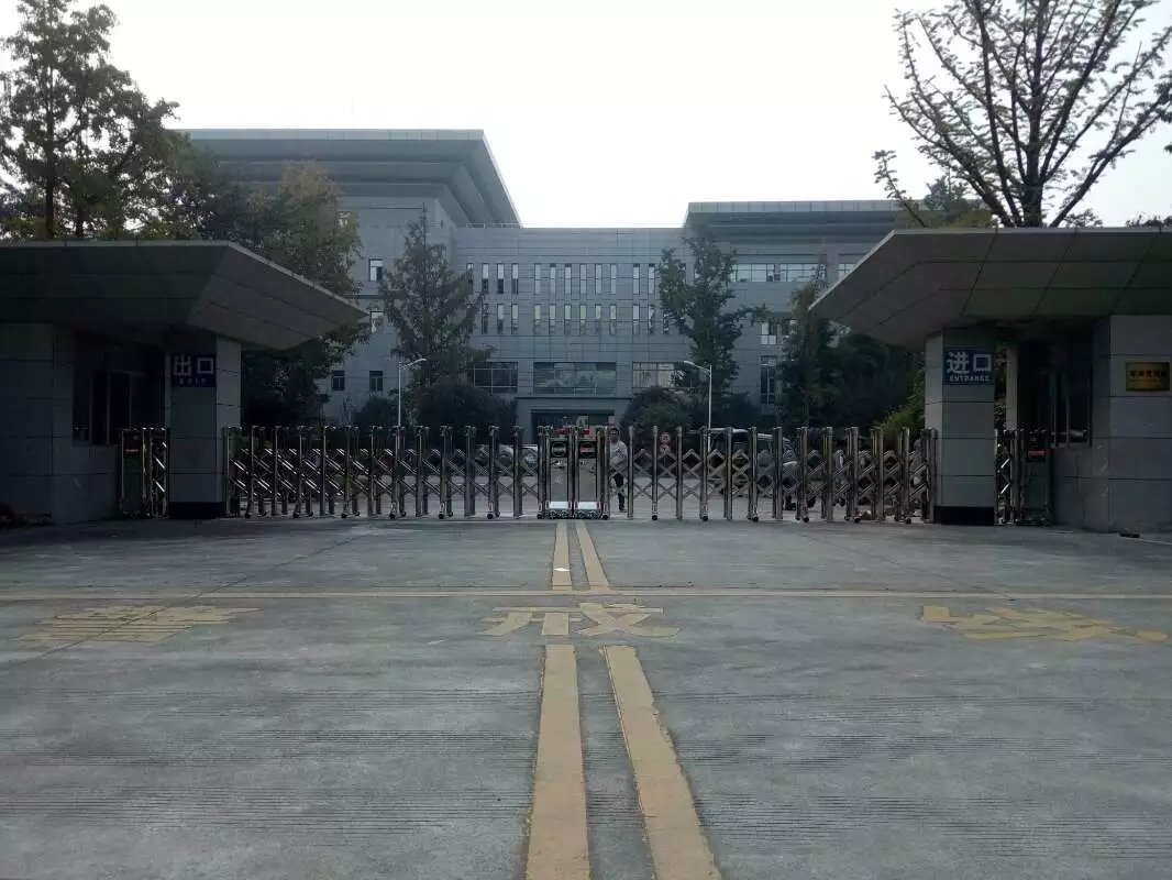 阜新清河门区阜新清河门区四川消防总队伸缩门